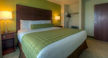 Cobblestone Hotel&suites - 3*