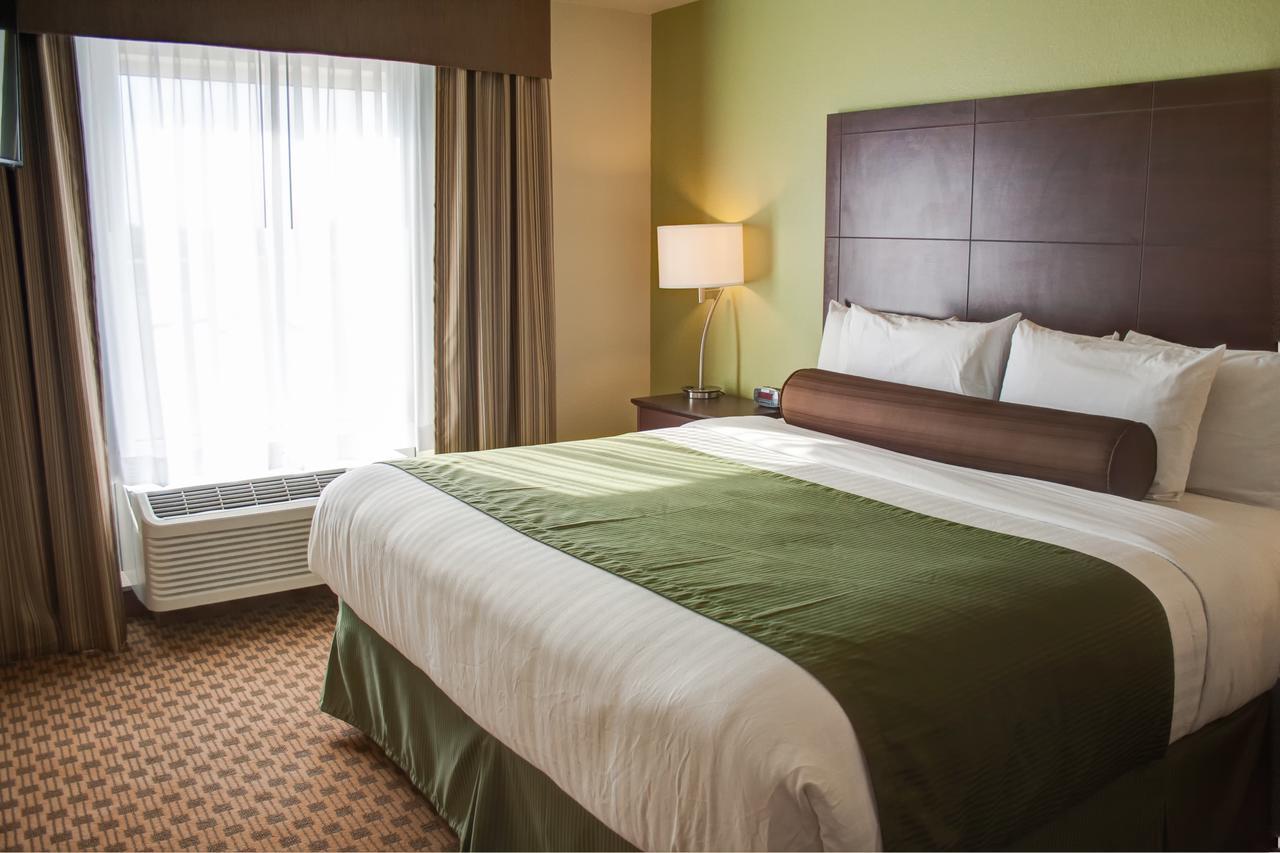 Cobblestone Hotel&suites - Hotel